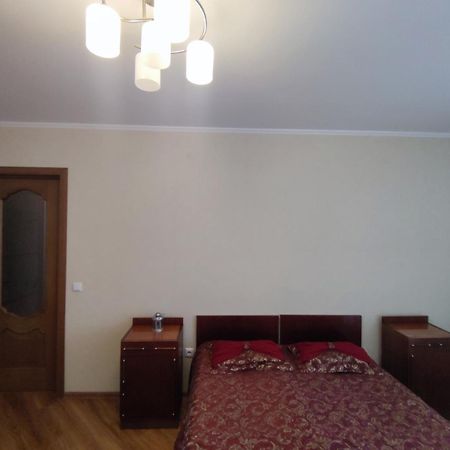 2-Х Кімн Квартира В Новобудові Ternopil Exterior photo